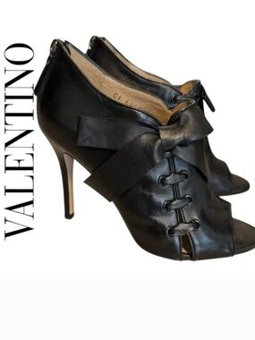 Valentino Black Leather Women's Booties with leather lace up detail and bow